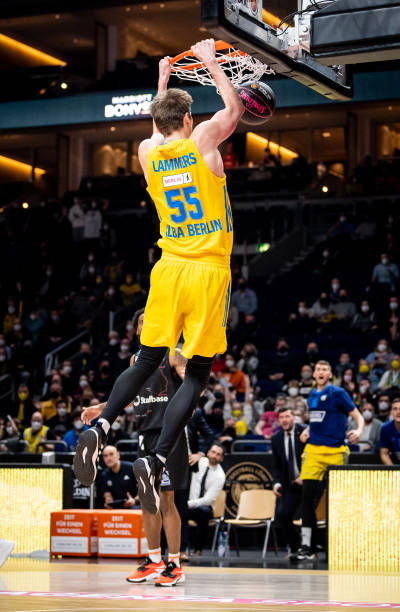 并辅以精准 并辅以精准