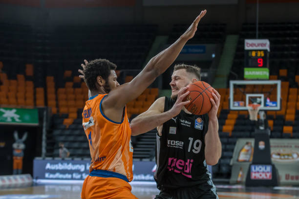 越的领导能 越的领导能