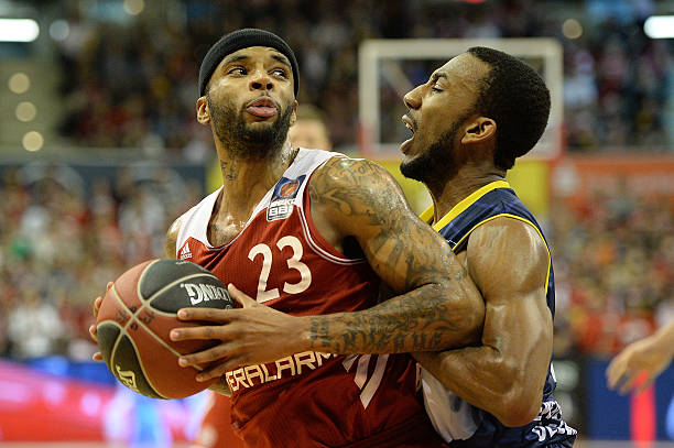 己的竞技实 己的竞技实